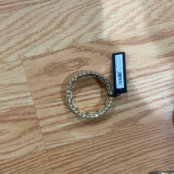 ANN TAYLOR RECTANGLE CRYSTAL STRETCH BRACELET - Picture 10 of 10